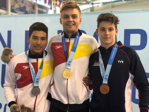 Harding secures bronze in close contest | British Swimming