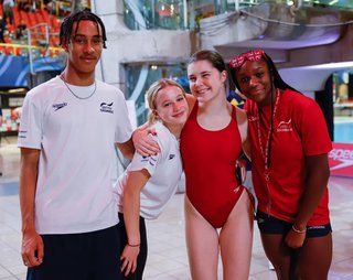 Andrea Scores World Junior Title As Gb Diving Team Impress In Montreal