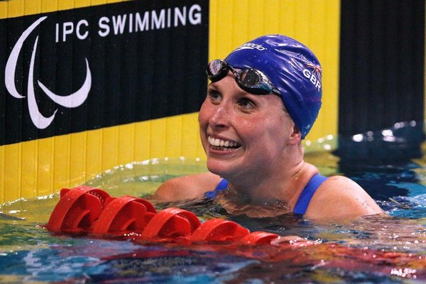 Stephanie staying upbeat after unique year | Para-Swimming News ...