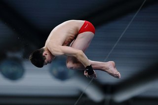 Young divers arrive in Canada | Diving News | British Swimming